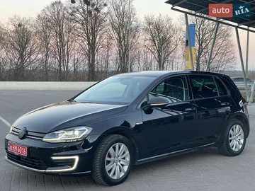 Авто Volkswagen E-Golf 2019 № 8349212