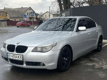 Авто BMW 5 Series 2003 № 8349322