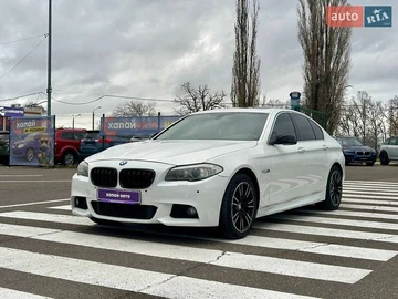 Авто BMW 5 Series 2012 № 8349368