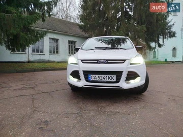 Авто Ford Escape 2013 № 8349754
