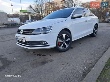 Авто Volkswagen Jetta 2015 № 8349763