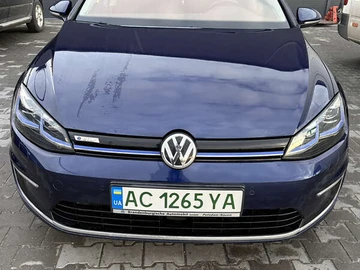 Авто Volkswagen E-Golf 2018 № 8349786