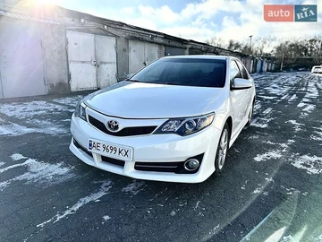 Авто Toyota Camry 2014 № 8349792
