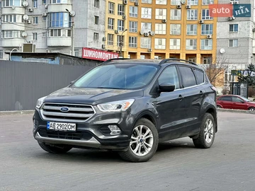 Авто Ford Escape 2018 № 8349795