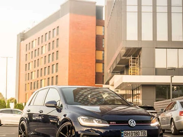 Авто Volkswagen Golf Gti 2019 № 8349915