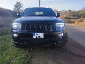 Авто Jeep Grand Cherokee 2018 № 8349917