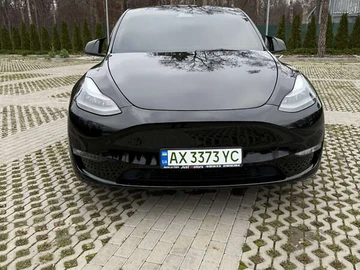 Авто Tesla Model Y 2023 № 8349923