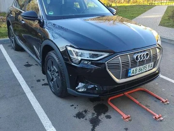 Авто Audi E-Tron 2021 № 8349930