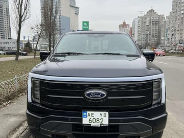 Авто Ford F-150 2023 № 8349947