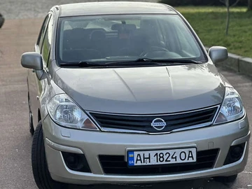 Авто Nissan Tiida 2010 № 8350160