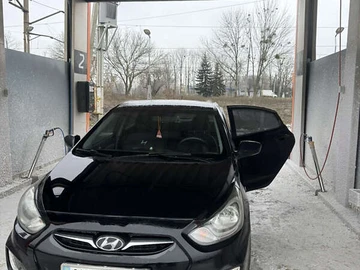 Авто Hyundai Accent 2013 № 8350236