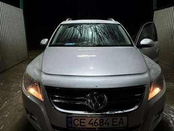 Авто Volkswagen Tiguan 2011 № 8350373