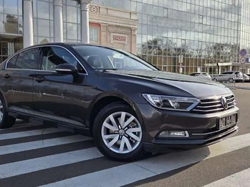 Авто Volkswagen Passat 2016 № 8350535
