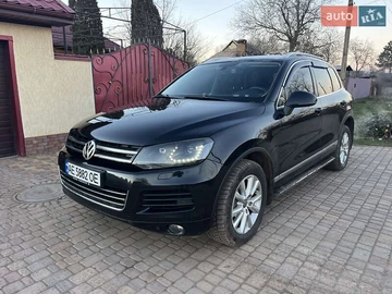 Авто Volkswagen Touareg 2013 № 8350618