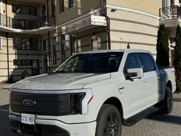 Авто Ford F-150 2023 № 8350777