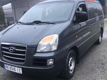 Авто Hyundai H-1 2005 № 8351041
