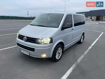 Авто Volkswagen Transporter 2012 № 8351341