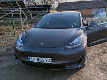 Авто Tesla Model 3 2019 № 8351354