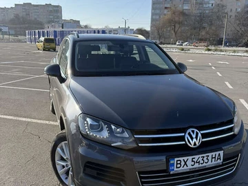 Авто Volkswagen Touareg 2011 № 8351445