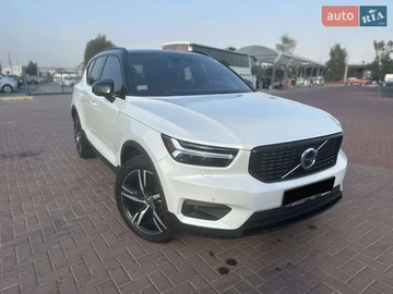 Авто Volvo Xc40 2019 № 8351454