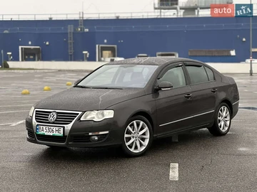 Авто Volkswagen Passat 2009 № 8351489