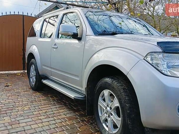 Авто Nissan Pathfinder 2010 № 8351640