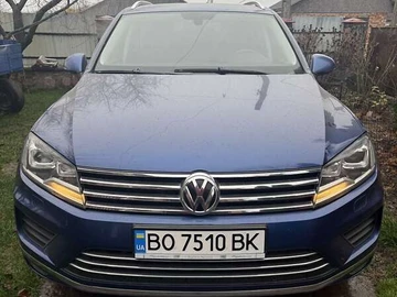 Авто Volkswagen Touareg 2015 № 8351813