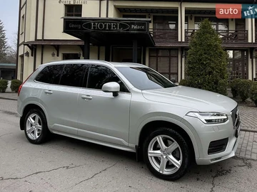Авто Volvo Xc90 2019 № 8351874