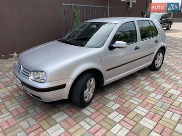Авто Volkswagen Golf 2001 № 8351961