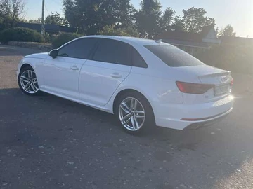 Авто Audi A4 2016 № 8352050