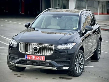 Авто Volvo Xc90 2019 № 8352066