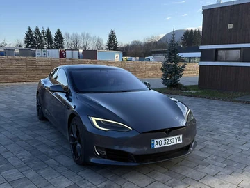 Авто Tesla Model S 2019 № 8352183