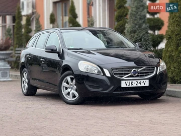 Авто Volvo V60 2011 № 8352372