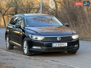 Авто Volkswagen Passat 2018 № 8352398