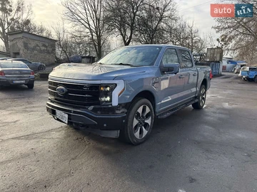 Авто Ford F-150 2022 № 8352442
