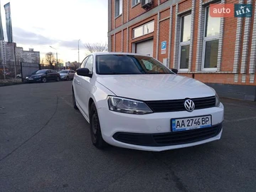 Авто Volkswagen Jetta 2013 № 8352538