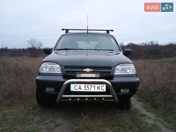 Авто Chevrolet Niva 2004 № 8352782