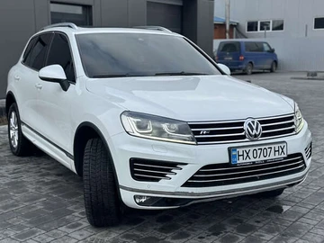 Авто Volkswagen Touareg 2016 № 8353043