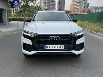 Авто Audi Q8 2020 № 8353057