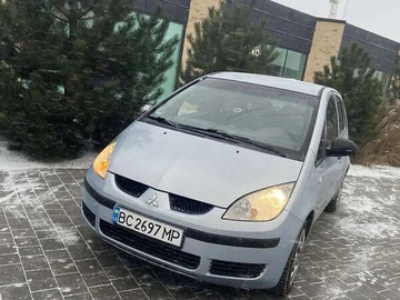 Авто Mitsubishi Colt 2004 № 8353180