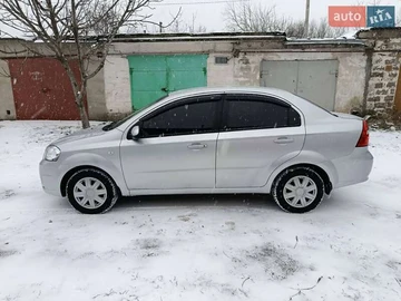 Авто Chevrolet Aveo 2008 № 8353193