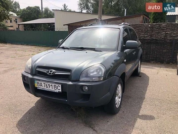Авто Hyundai Tucson 2013 № 8353380
