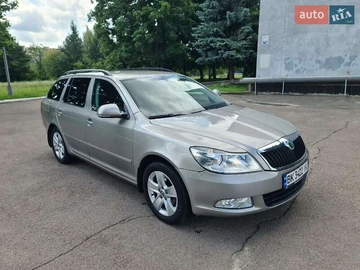 Авто Skoda Octavia 2012 № 8353390