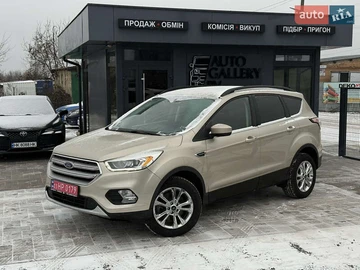 Авто Ford Escape 2018 № 8353505