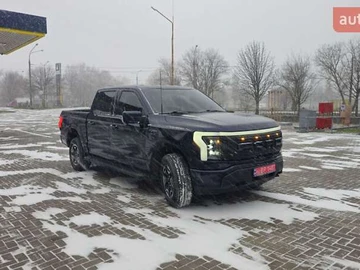 Авто Ford F-150 2022 № 8353747