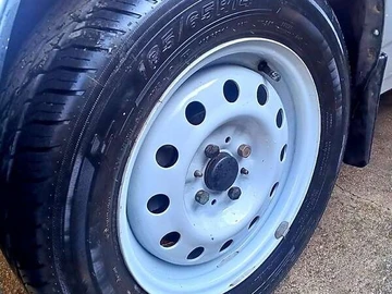 Авто ВАЗ 2112 2004 № 8353908