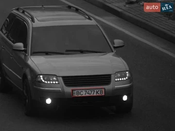 Авто Volkswagen Passat 2004 № 8354206