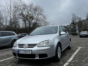Авто Volkswagen Golf 2005 № 8354359