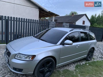 Авто Volvo V50 2009 № 8354360