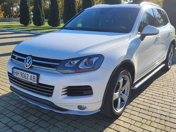 Авто Volkswagen Touareg 2010 № 8354850
